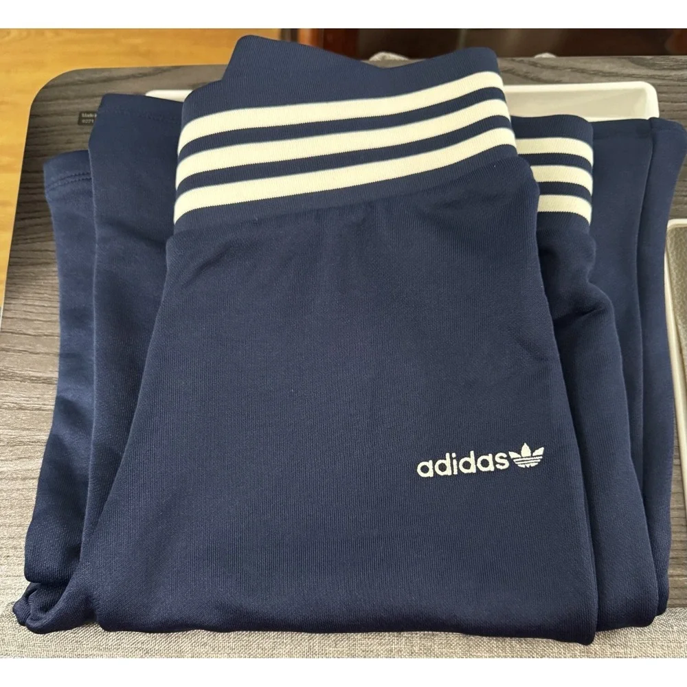 Adidas Originals Women's Fleece Sweatsuit 1/4-zip Shirt & Flared Pants Lg NWT - Picture 9 of 11